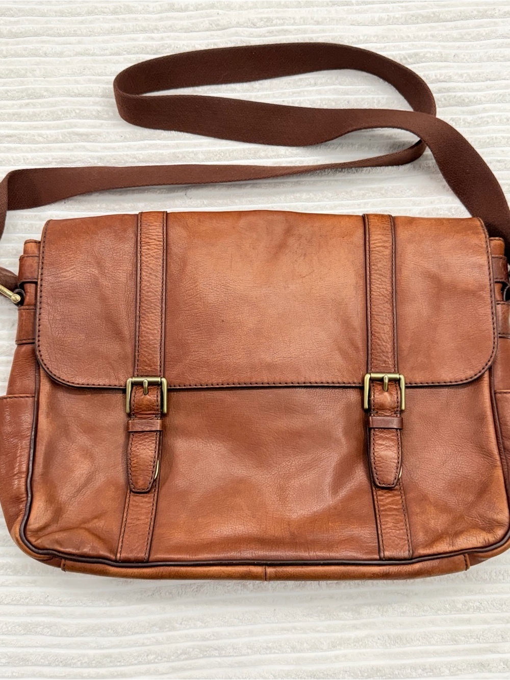 Fossil Brown Cowhide Leather Messenger Flap Laptop Bag
